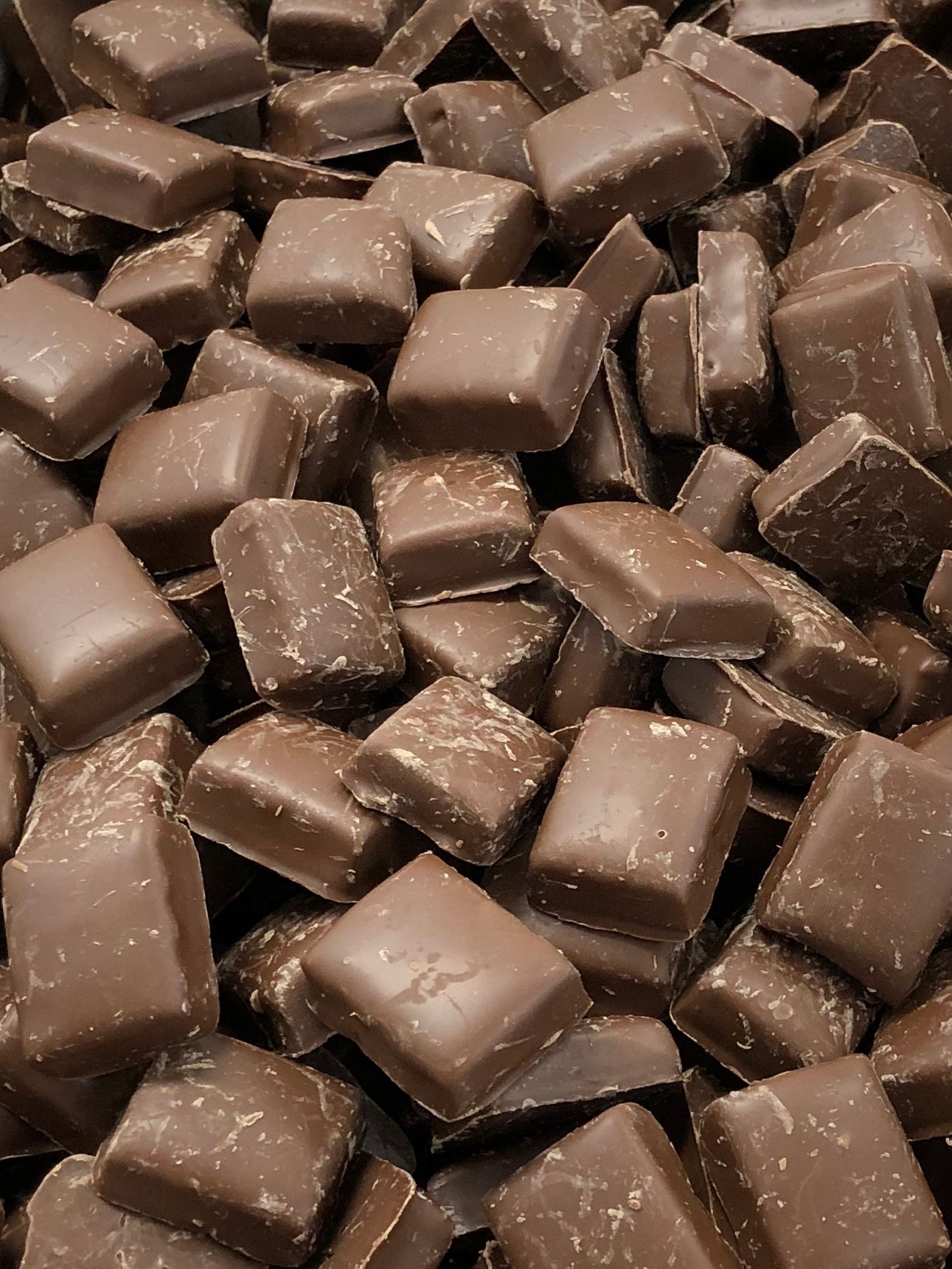 Fyna Milk Choc Mates x 6kg